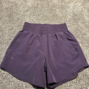 Under Armour Purple Athletic Shorts Elastic Waistband